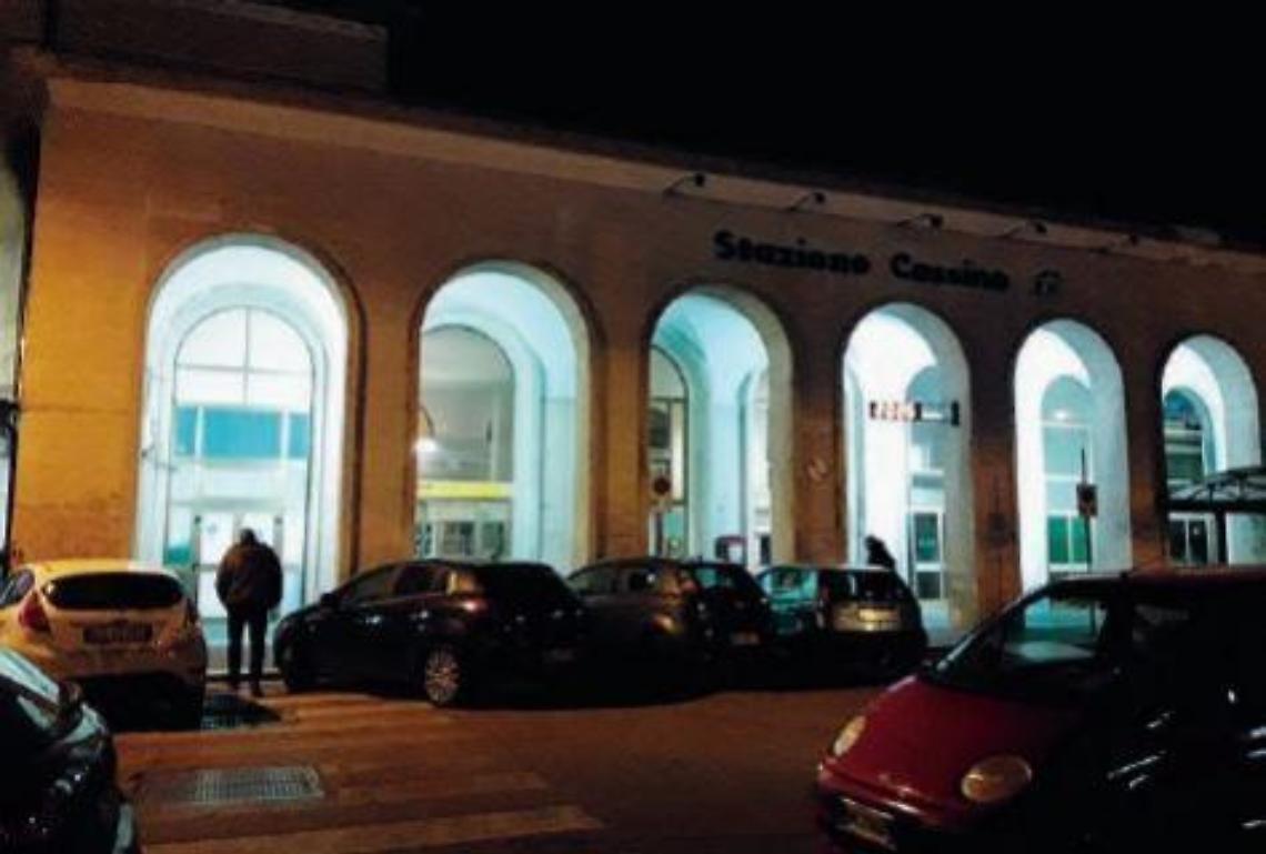 Restyling della sala d'attesa della stazione: la proposta alternativa dei pendolari