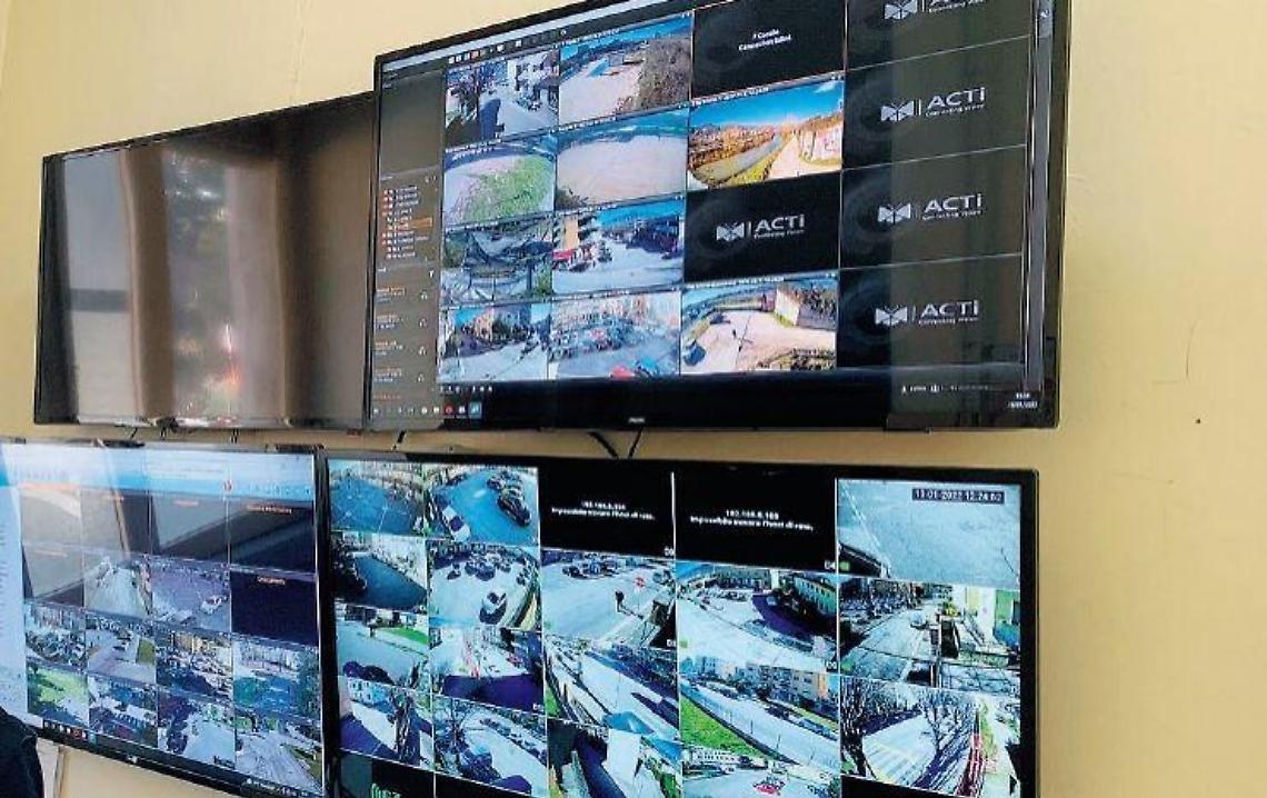Droga, telecamere per fermare lo spaccio: si abbassa l'età di assuntori e baby pusher