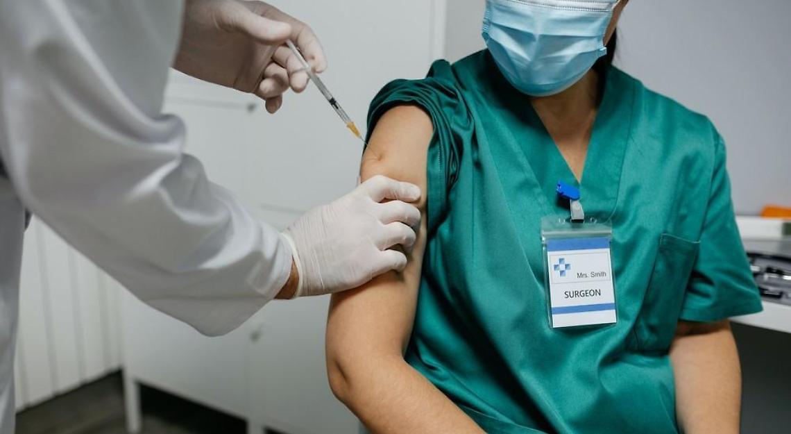 Medici non vaccinati, il caso all'esame dell'Ordine: 168 risultano inadempienti
