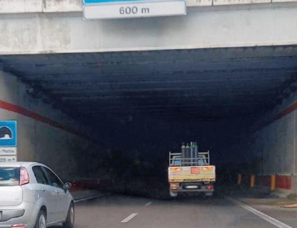 Superstrada al buio, luci spente da giorni nel tratto di Alatri e tanti disagi