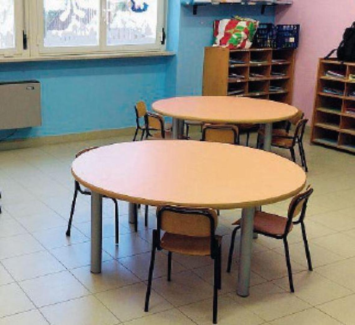 Scuola chiusa da giorni ma non c'è nessun provvedimento ufficiale: la polemica