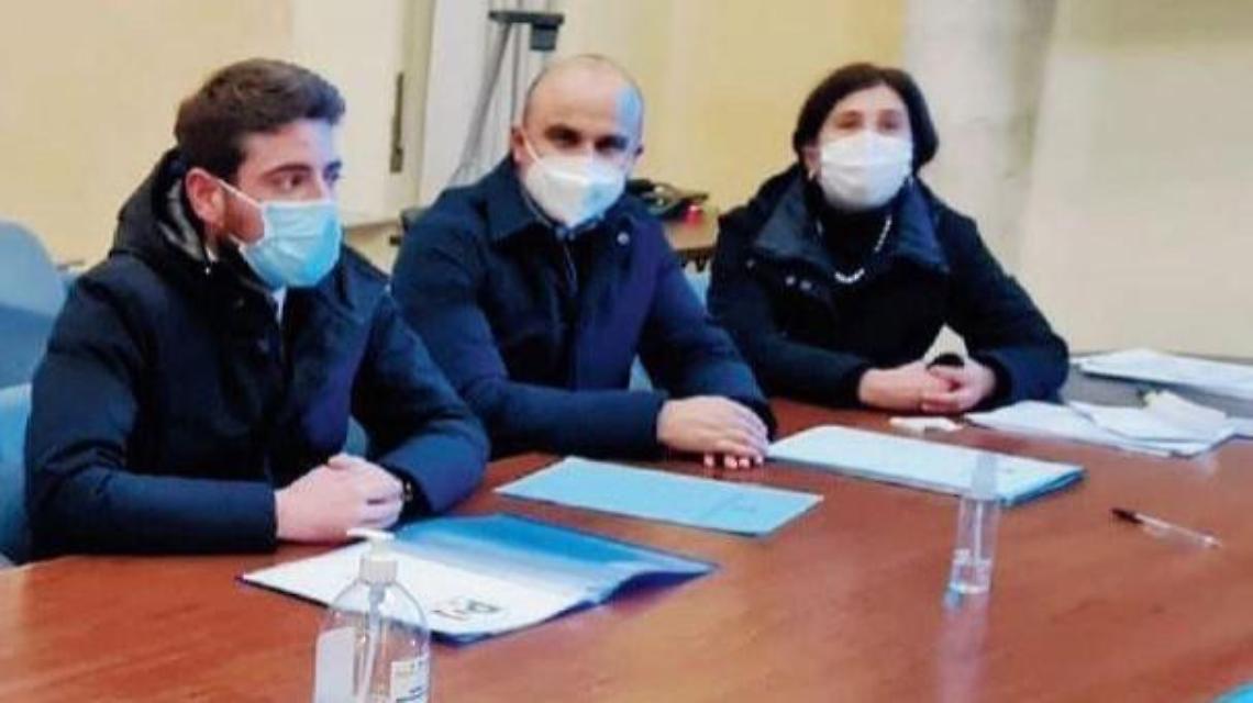 Il gioco dell'oca del Pd: si torna al punto di partenza
