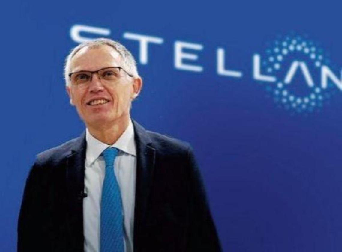 Auto elettriche, il 100% entro il 2030: la sfida di Stellantis