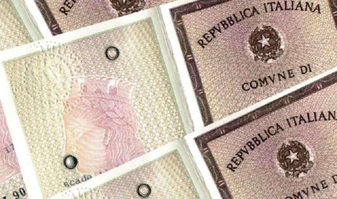 Tenta di aprire un conto corrente con documenti falsi: truffatrice scoperta