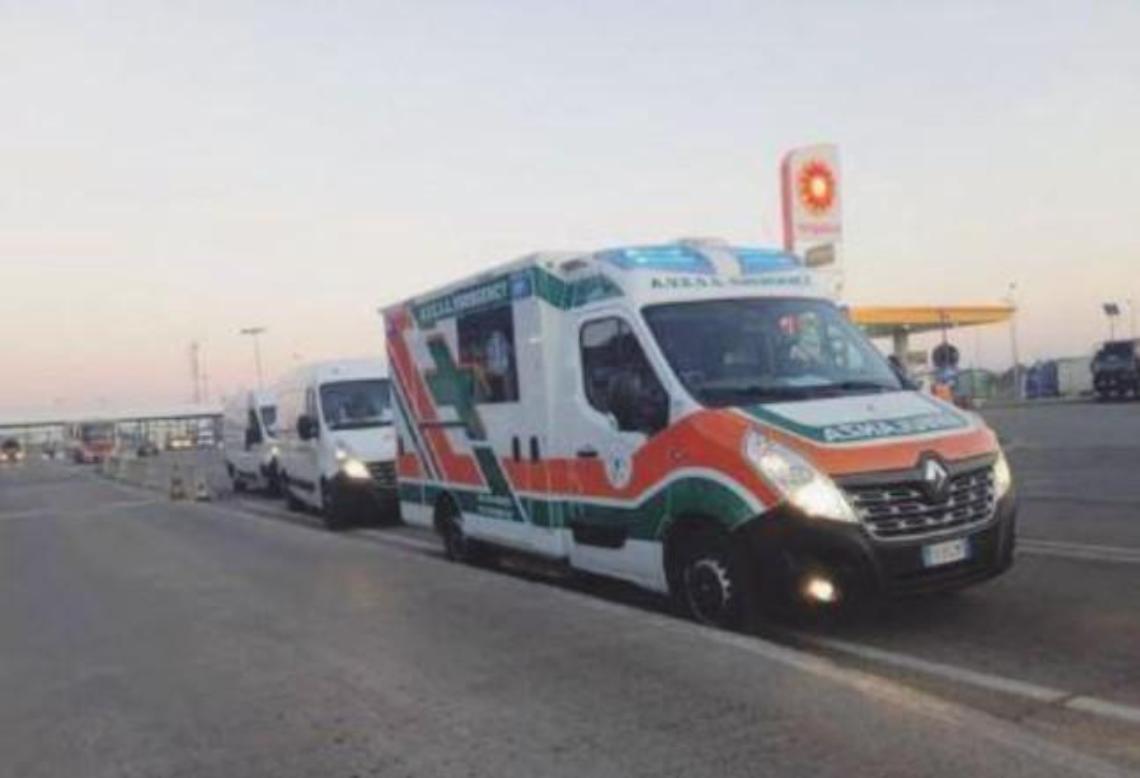 Guerra in Ucraina, quattro mezzi carichi di aiuti umanitari