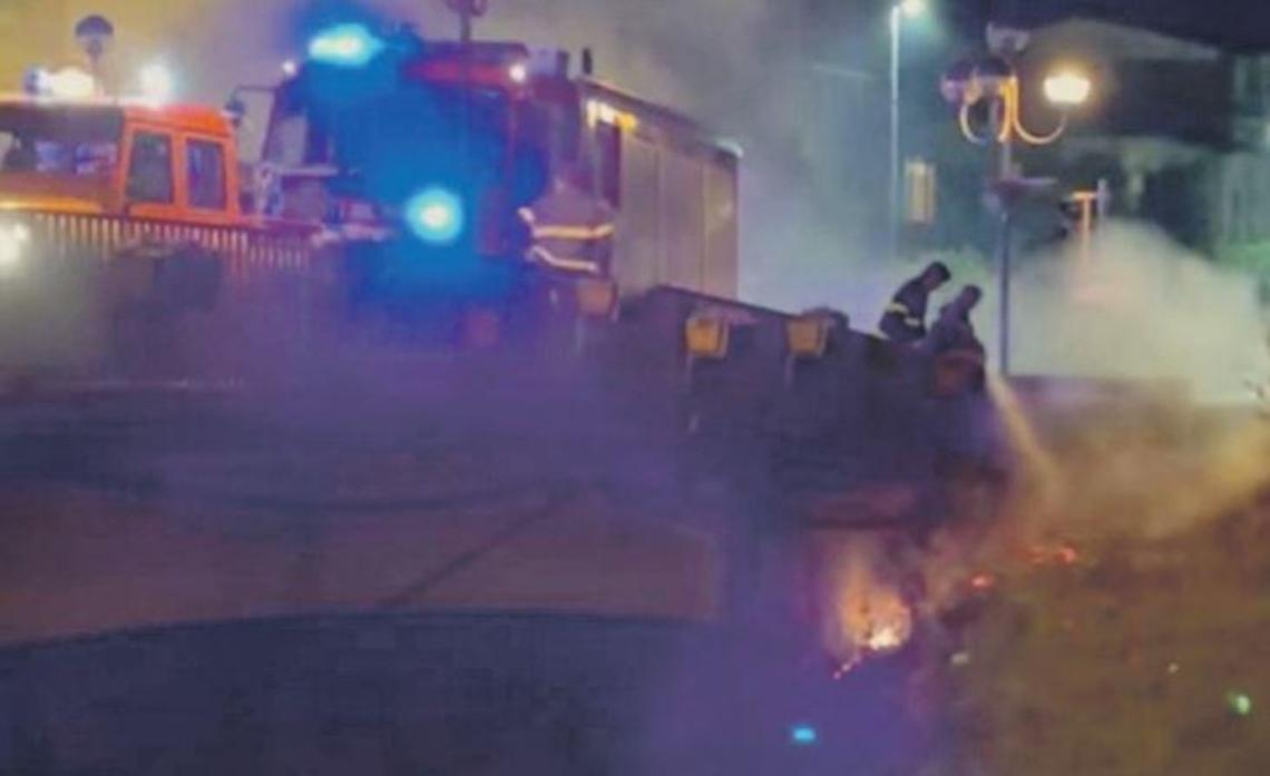 Incendio sulle sponde del Liri: notte da incubo in pieno centro