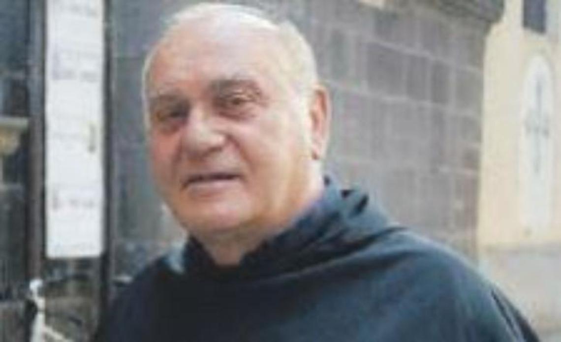 Muore padre Michele Alfano: se ne va un pezzo di storia della parrocchia, il lutto
