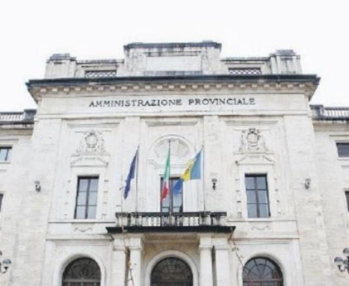 Allarme inquinamento del suolo. La Provincia emette un'ordinanza di diffida
