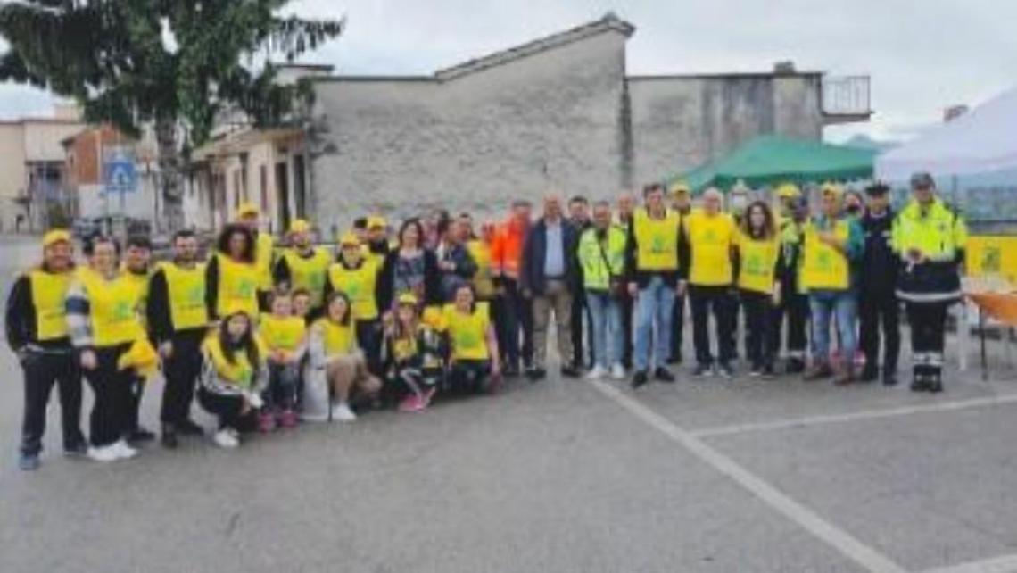Passeggiata ecologica: grande impegno e partecipazione, l'iniziativa