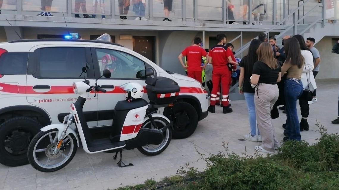 Aggressione al Matusa, picchiato da un gruppo di coetanei: minorenne in ospedale