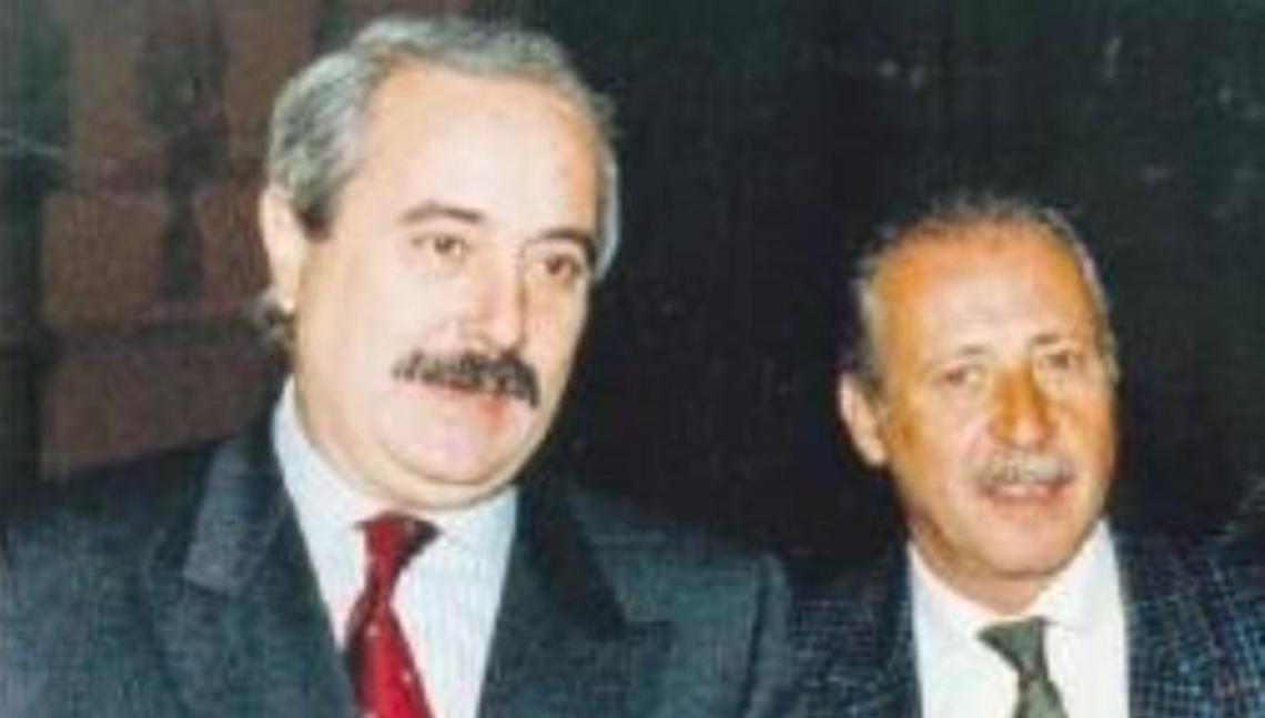 Uccisi dalla mafia, Giovanni Falcone e Paolo Borsellino saranno cittadini onorari