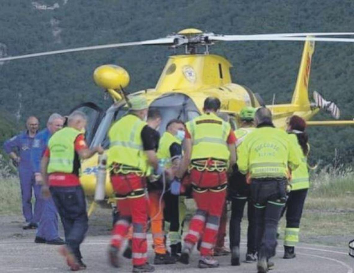 Precipita in un dirupo, ancora gravi le condizioni di Guerriero: ore di apprensione