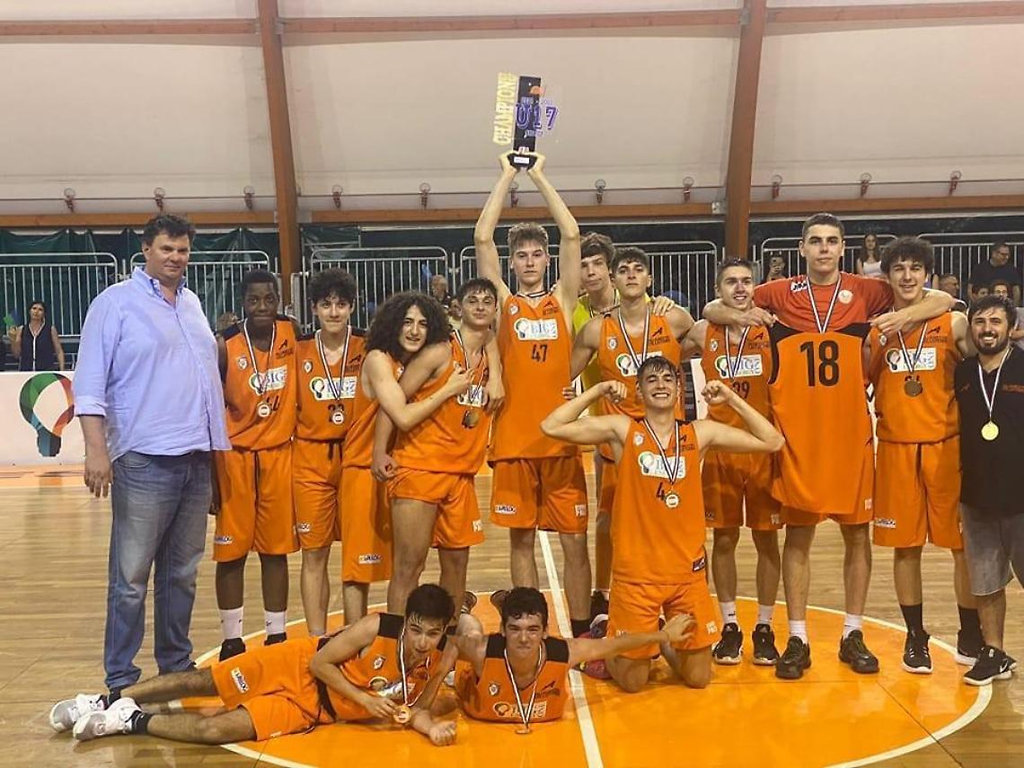 Pallacanestro, l'under 17 del Colleferro Basket è campione regionale