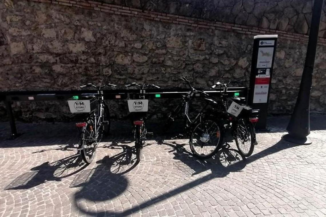 Bike sharing, bici danneggiate e diversi accessori rubati