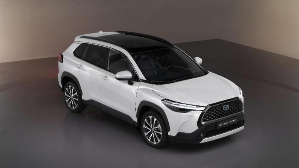 Toyota, Corolla Cross è il nuovo suv più atteso. Finalmente ordinabile