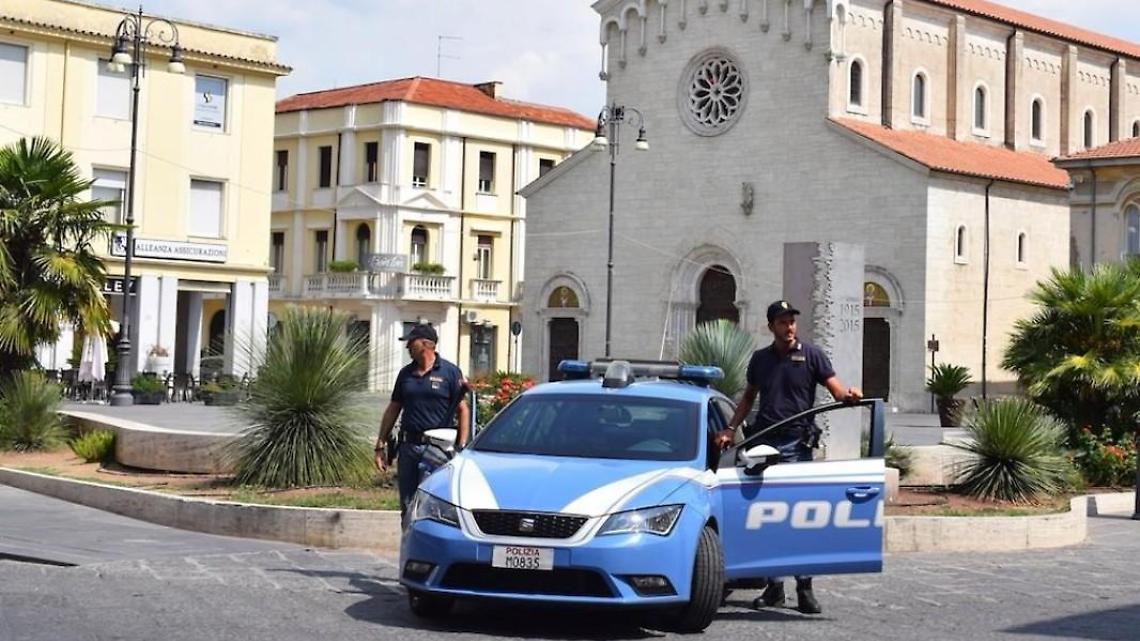 Schiamazzi fino all'alba in piazza. La movida toglie il sonno
