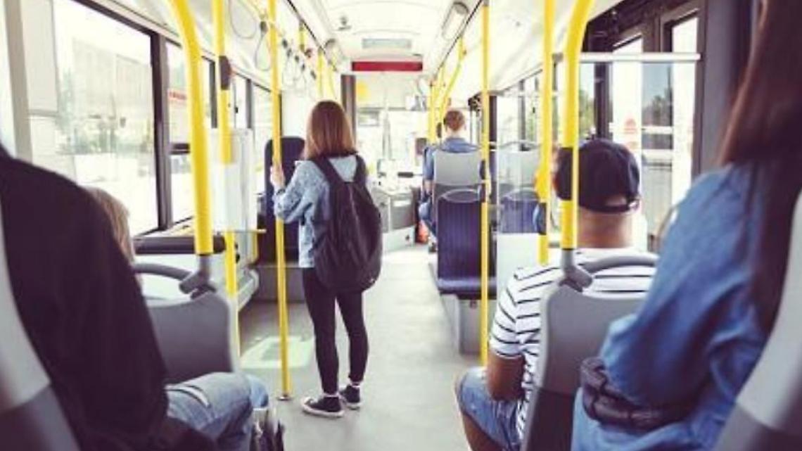 Bonus trasporti: da domani le domande. Contributo fino a 60 euro per gli abbonamenti