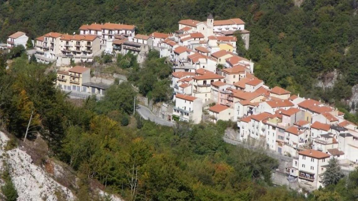 Torna l'ambulatorio nel centro storico. Il paese ha un medico
