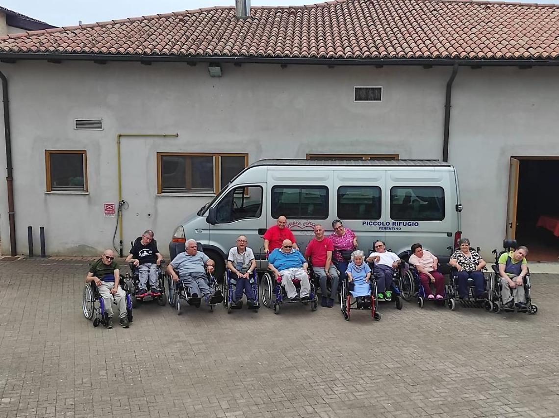 «Aiutateci a comprare i nuovi pulmini». L'appello del Piccolo Rifugio