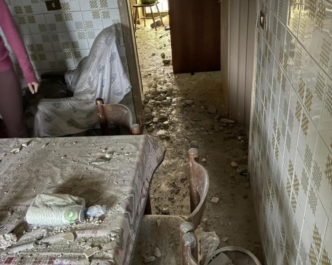 Fulmine devasta una casa. La famiglia entra nel cuore di tutti