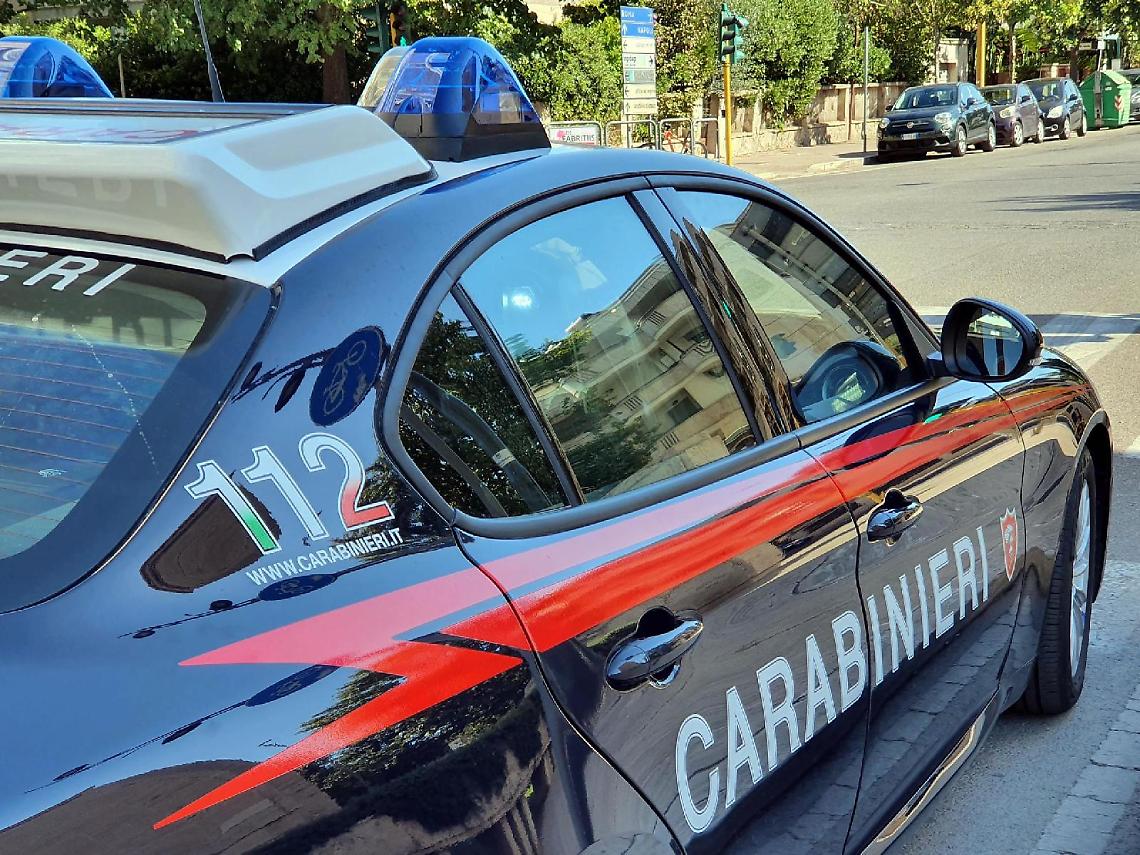 Spaccio di droga al laghetto, scena muta davanti al giudice