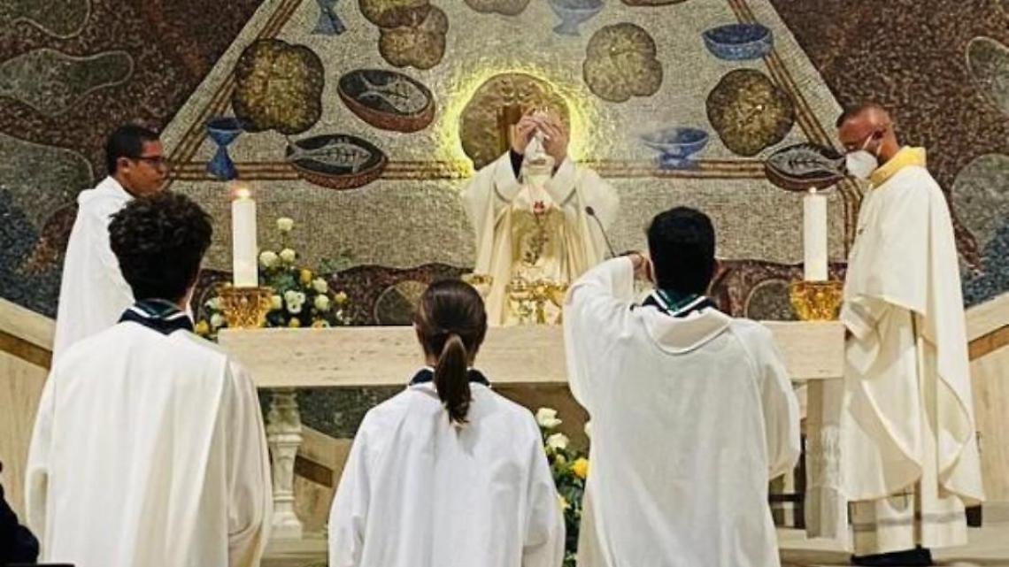 Conclusi i lavori, la chiesa ha riaperto al culto. Momenti di grande emozione