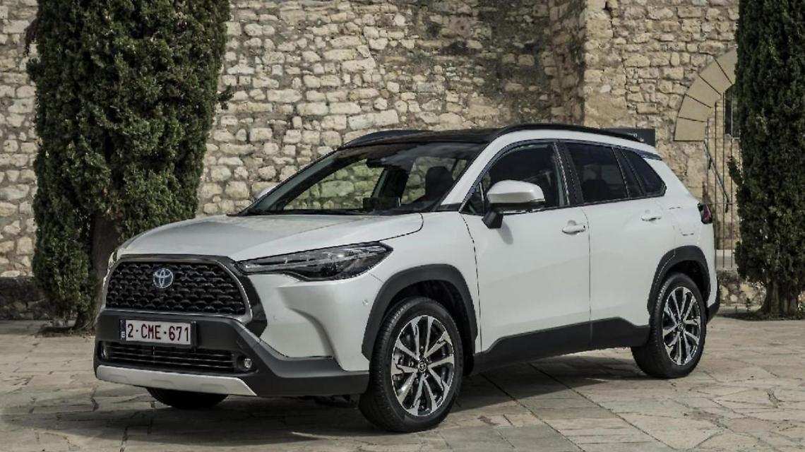 Look da suv robusto. Corolla Cross, il modello che mancava