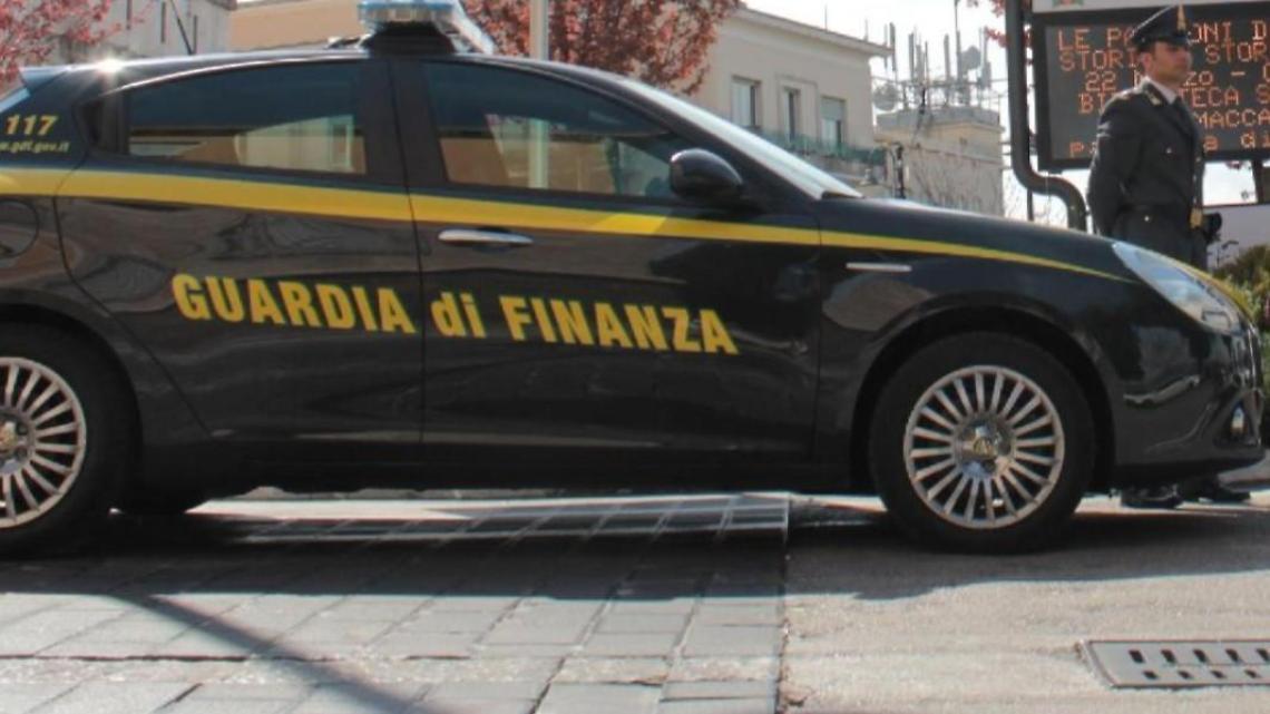Maxi evasione fiscale: Arrestati marito e moglie