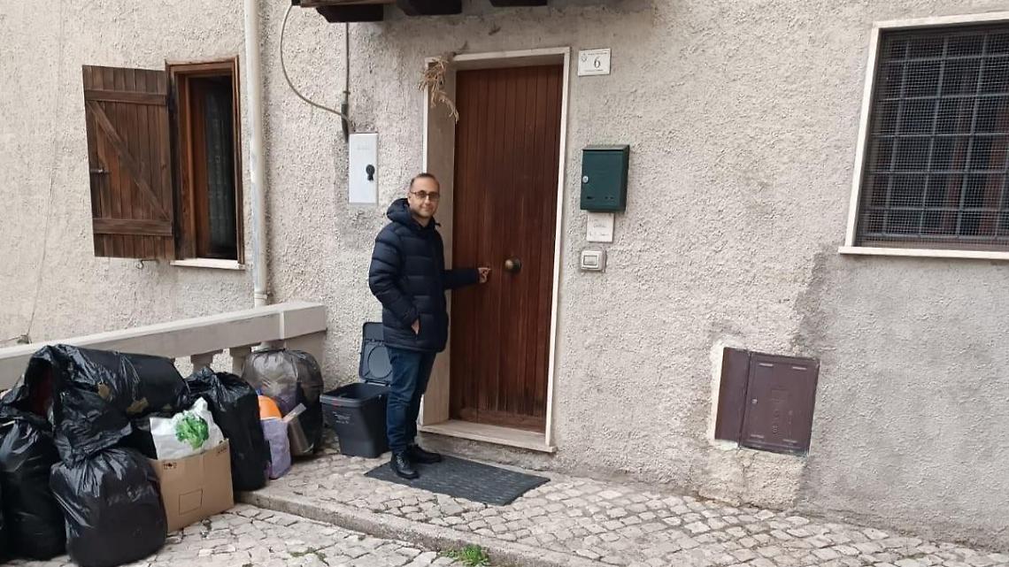 Le finte suore si arrendono: liberata la casa parrocchiale