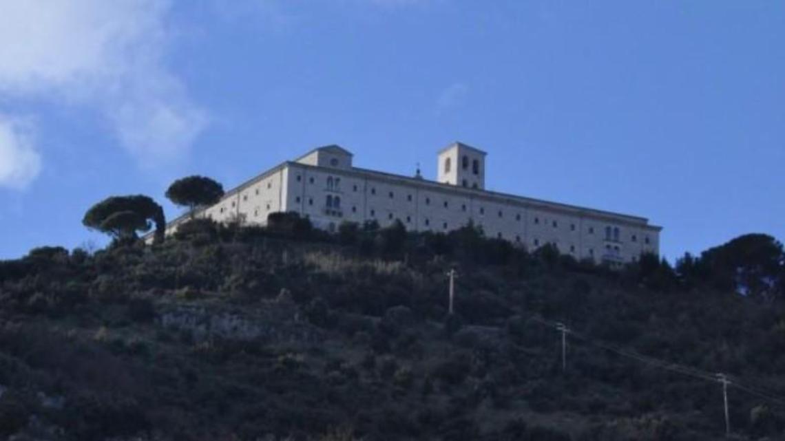 Televisione, “Il Collegio” in visita all'abbazia di Montecassino