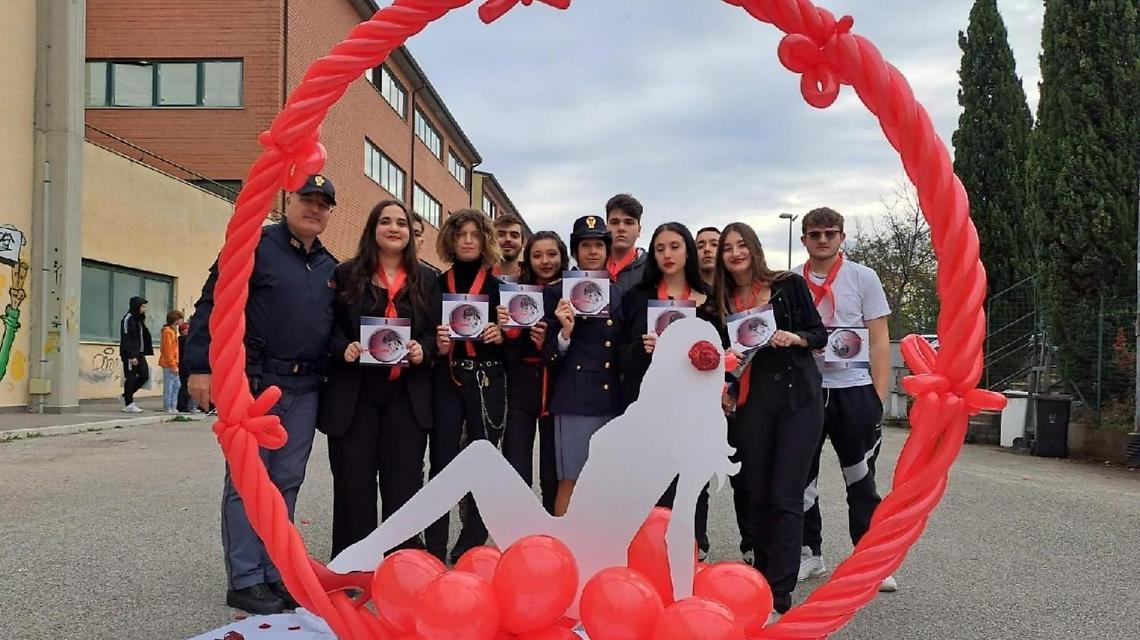 Un grido unanime per dire “no” alla violenza sulle donne