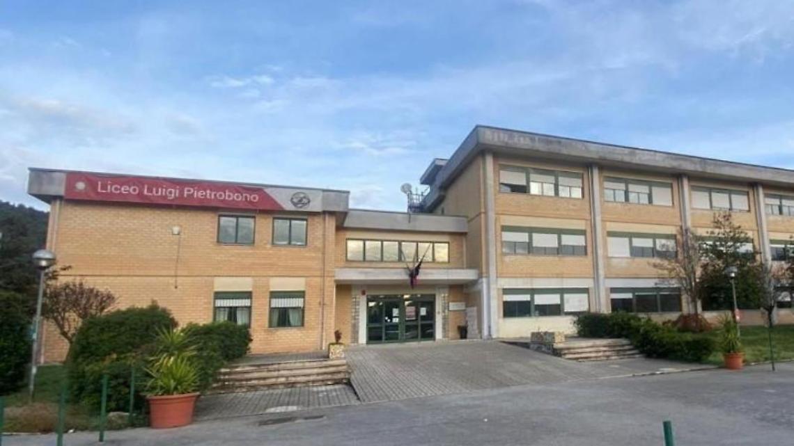 Open day al liceo Pietrobono. Porte aperte ai futuri studenti