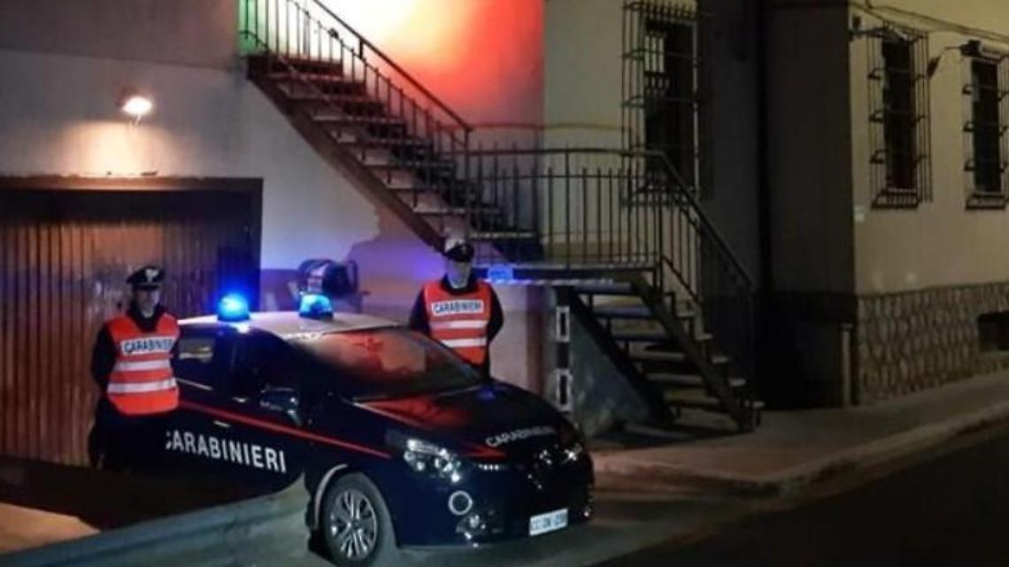 Nascondeva la droga all'interno della casa famiglia: arrestata una ventiseienne