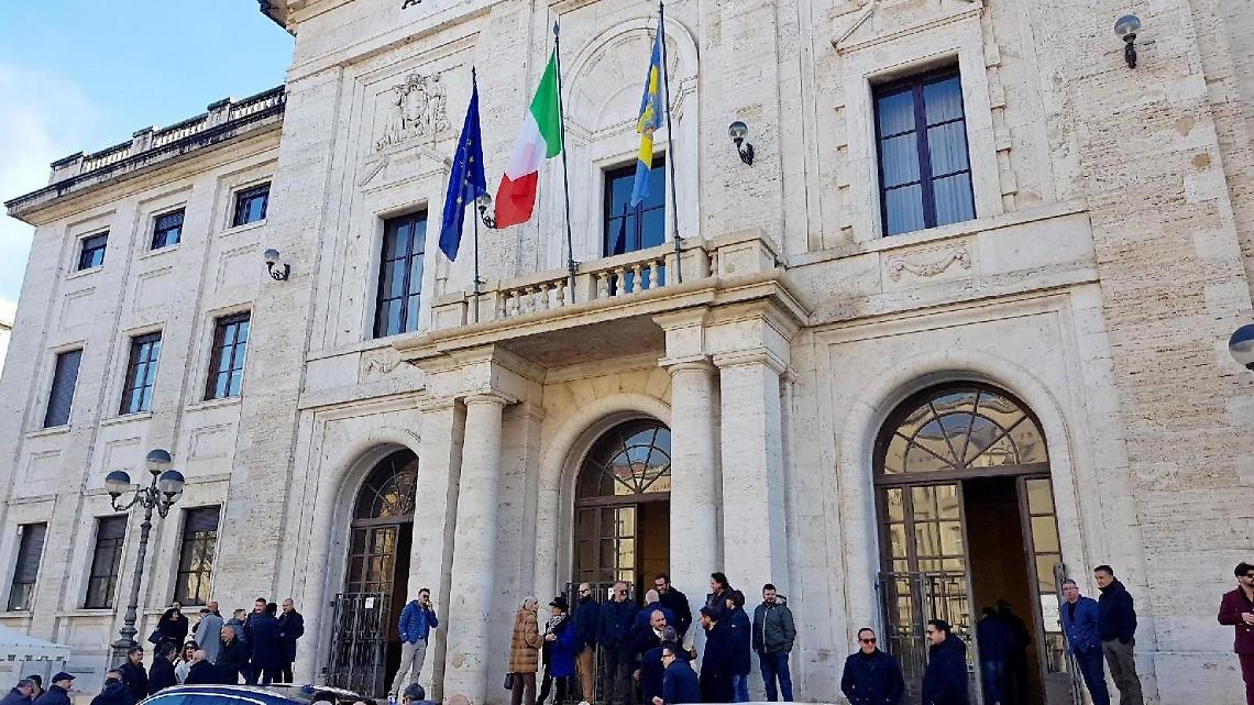 Deleghe e assetti Il quadro è definito La “mina” Pompeo