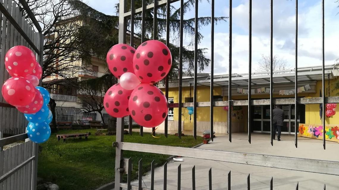 Maltrattamenti all'asilo: i video proiettati in aula