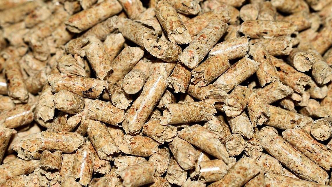 Manovra, Iva sul pellet ridotta al 10%. Premiato l'impegno dell'Aiel