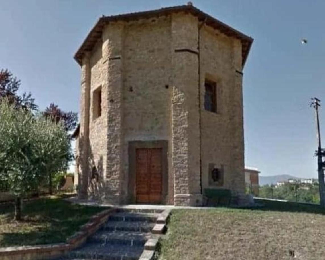 Furto nell'antica chiesa Madonna della Delibera. L'appello di don Paolo