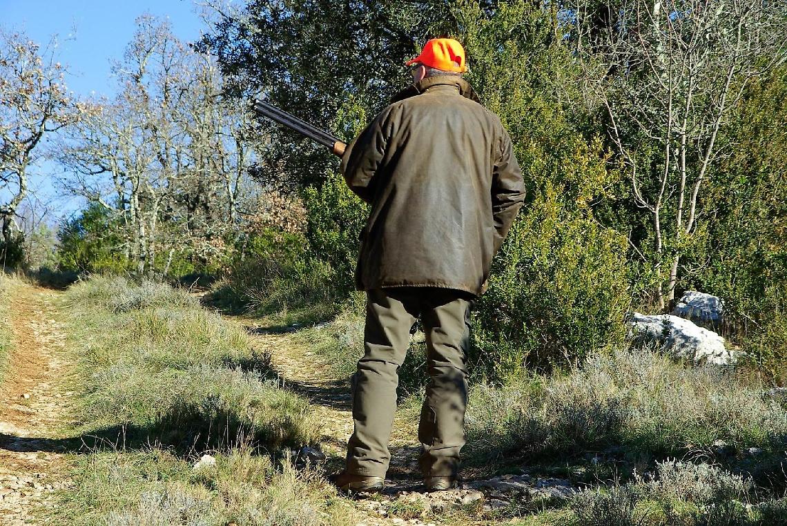 Battuta di caccia troppo vicino alle abitazioni. Paura e proteste