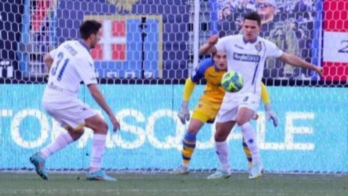 Il Frosinone non fa sconti. Primo tempo perfetto e vetta sempre più salda
