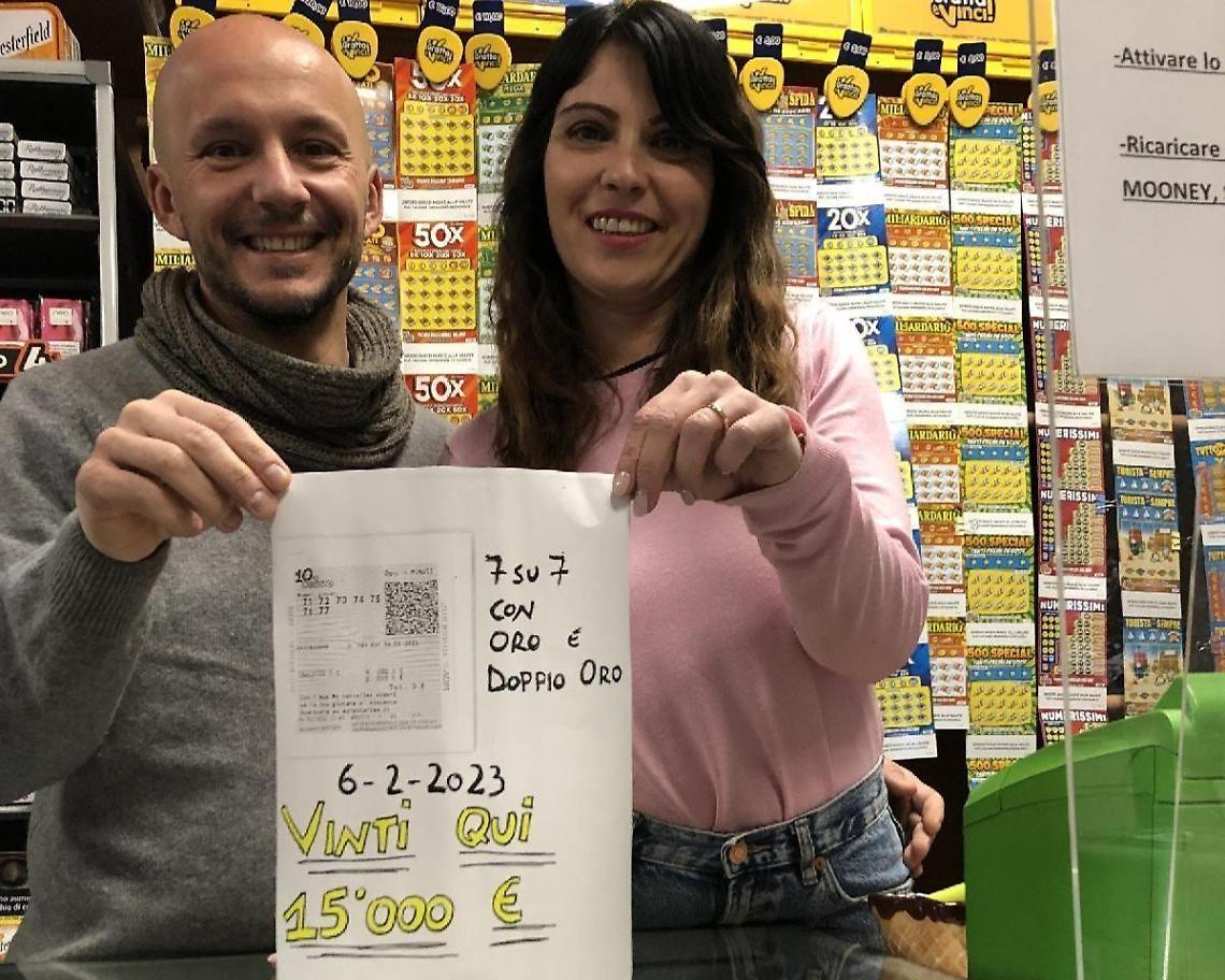 Gioca e vince 15.000 euro alla tabaccheria di via Puccini