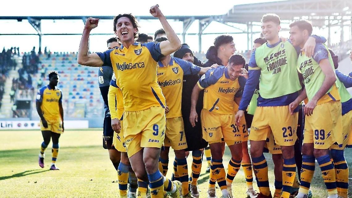 Frosinone Calcio, i giallazzurri volano alto ma con i piedi saldi a terra