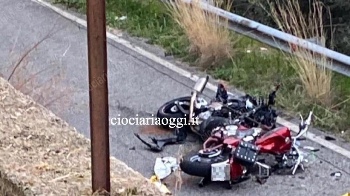 Incidente tra due moto. Tre le vittime. Muore un giovane di Arce