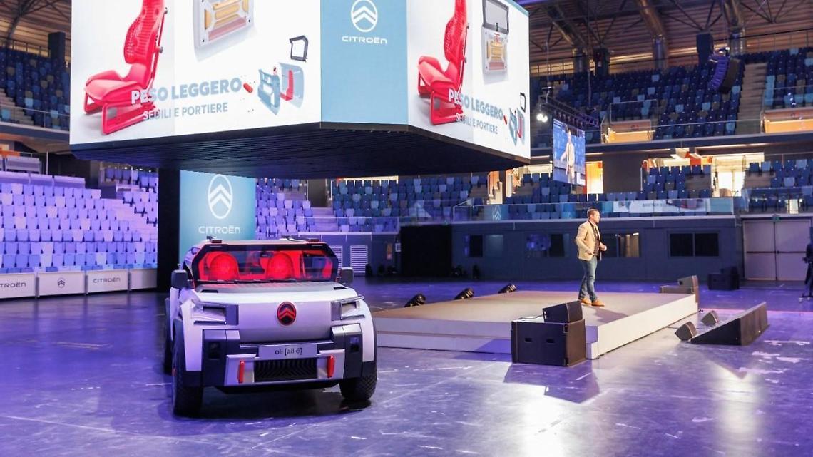 CitroÃƒ«n Oli, il suo peso è di 1.000 kg. Eco-semplicità
