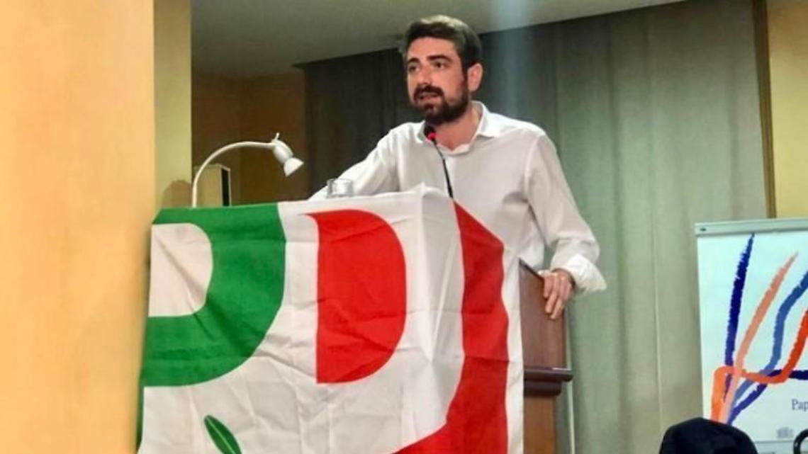 Primarie del Pd, nei circoli vince Stefano Bonaccini