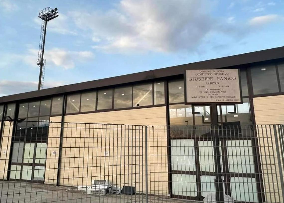 Campo sportivo Trecce chiuso. L'impegno del gestore