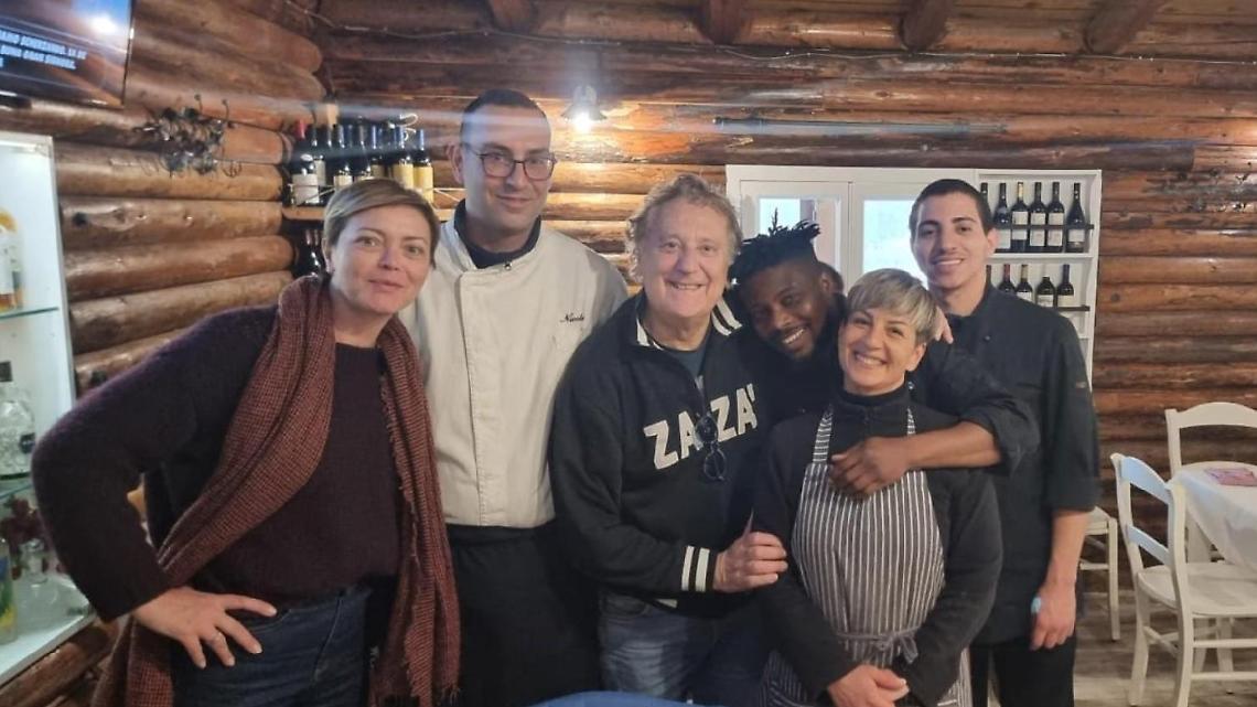 Enzo Iacchetti e Vittoria Belvedere a cena dal “Locandiere de core e de panza”