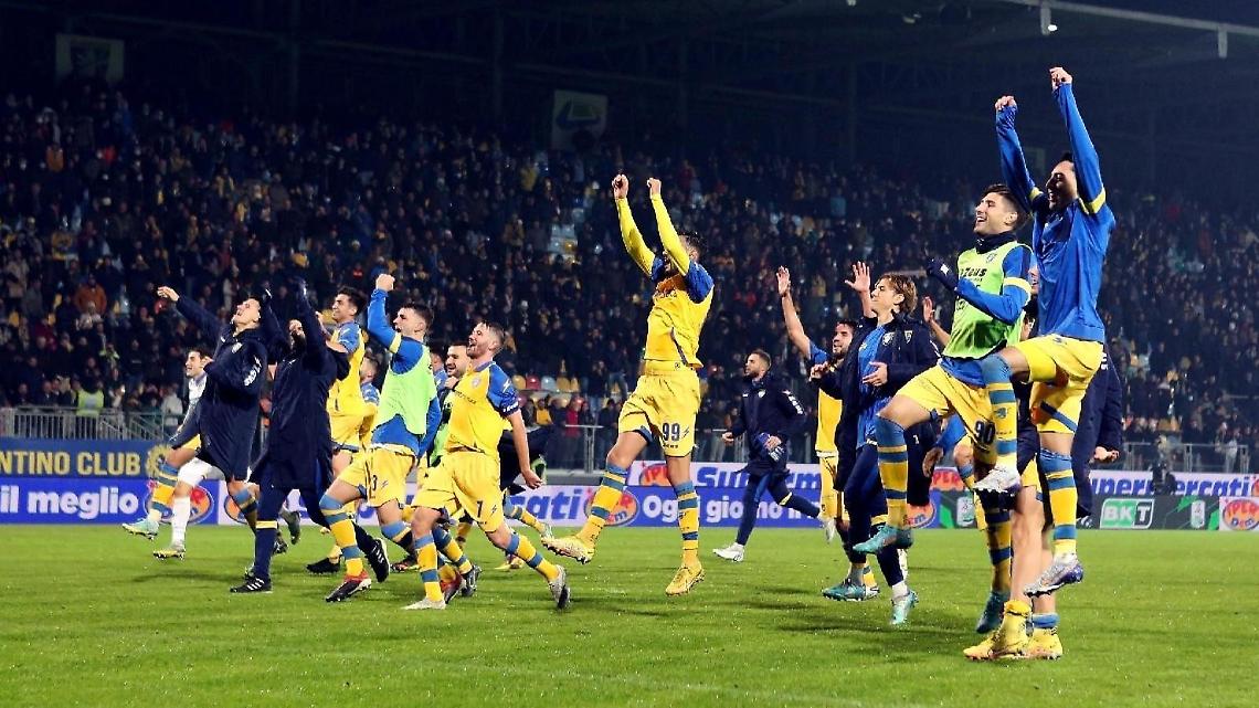 Frosinone fai tornare lo stadio “Stirpe” ad esultare