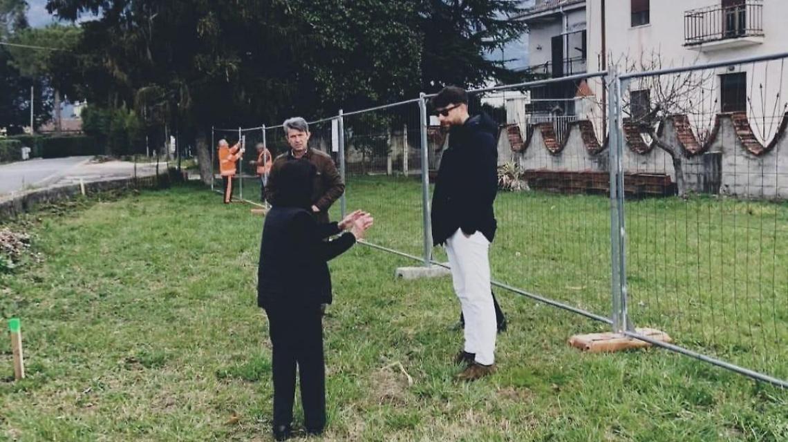 Operai in via Cellaro. La rotatoria sarà realtà