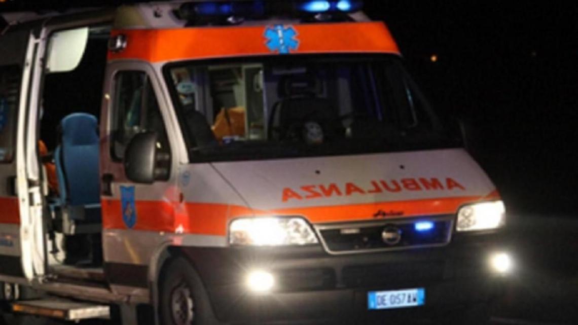 Trovato morto un agente di polizia. Sul posto i carabinieri