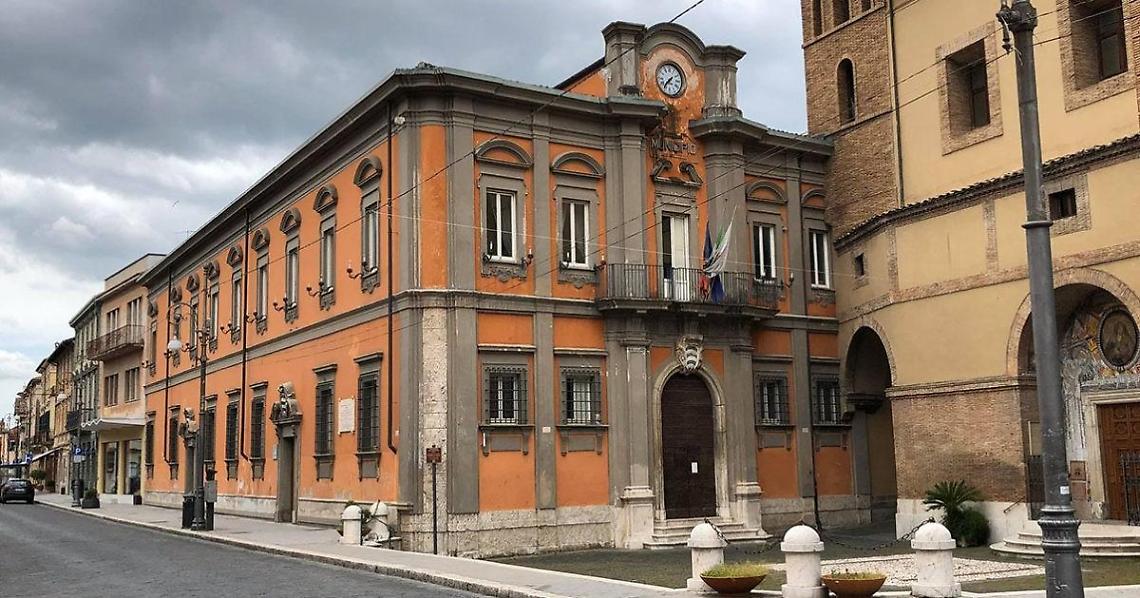 Finti dipendenti comunali. L'ente mette in allerta la cittadinanza